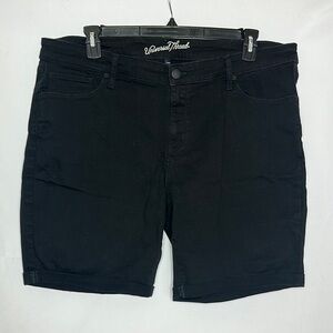 Universal Thread Black Jean Shorts